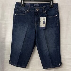 Bandolino Ladies Blue Denim Skimmer Shorts NWT Size 6